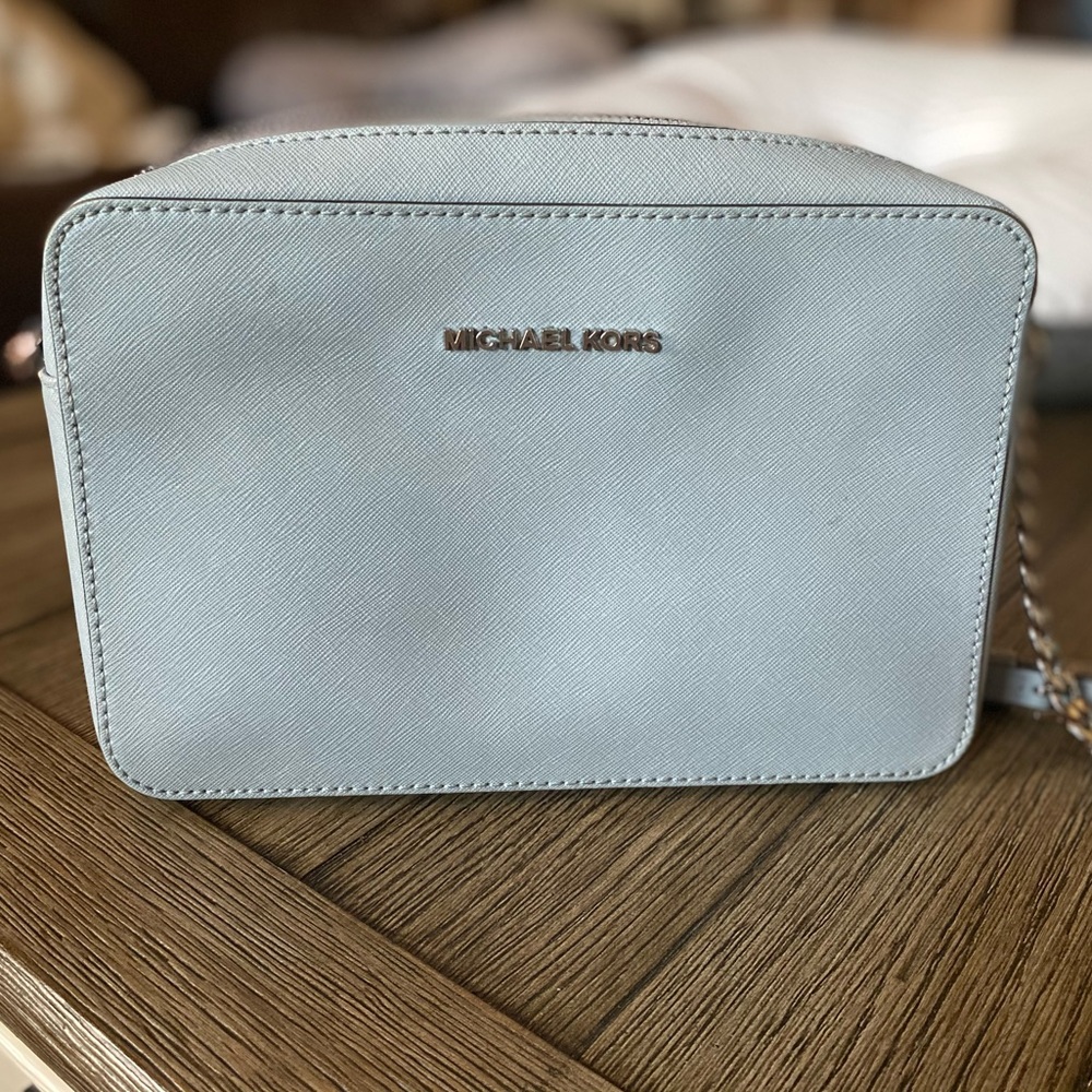 **SOLD** Michael Kors Jet Set crossbody